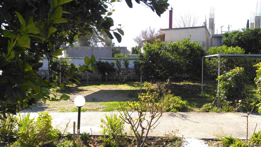 Antouan Matina Apartment Archangelos  Room photo