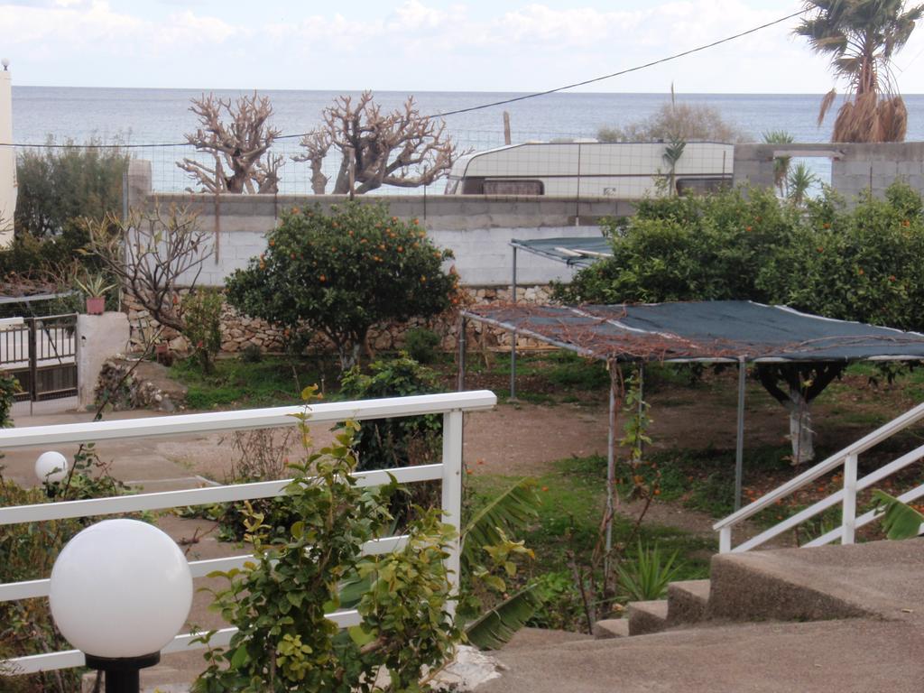 Antouan Matina Apartment Archangelos  Exterior photo
